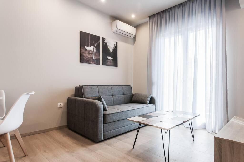Apartment In Keramikos, Atenas Exterior foto